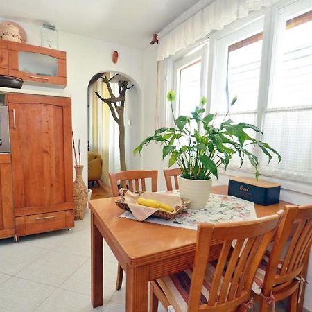 Apartment Oaza Kotor Luaran gambar