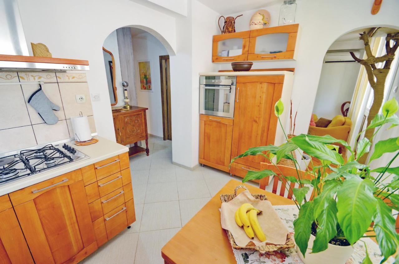 Apartment Oaza Kotor Luaran gambar