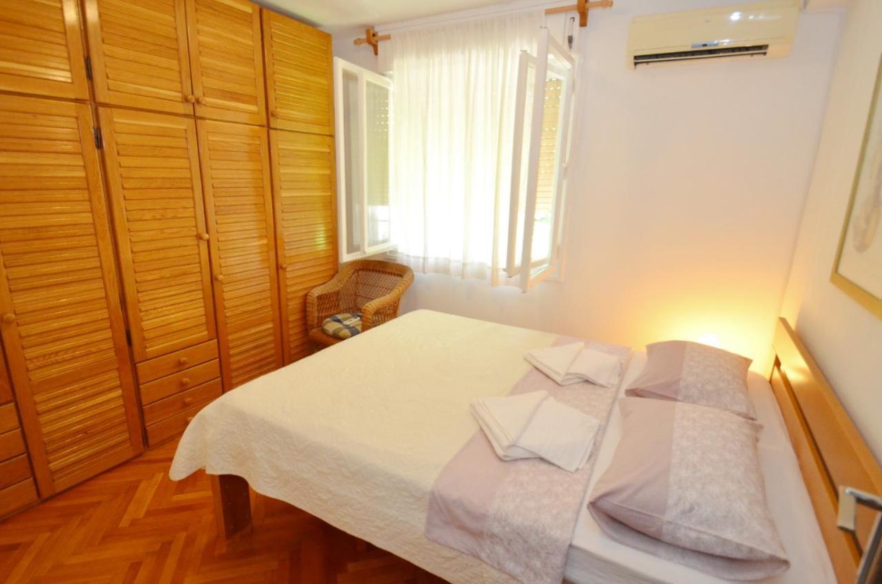 Apartment Oaza Kotor Luaran gambar